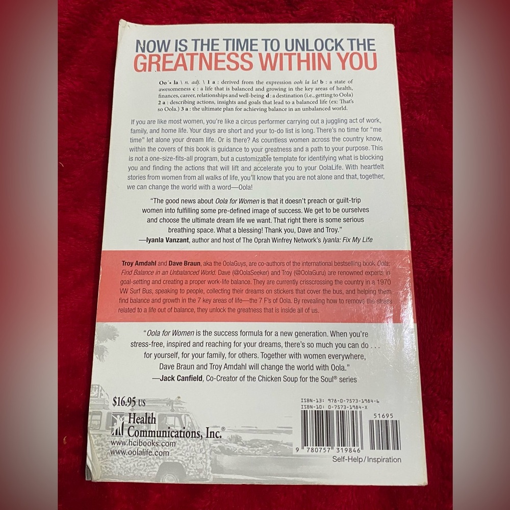 Oola Book Set Great Condition No writing or marks Great Self Help & Motivation - Picture 5 of 7